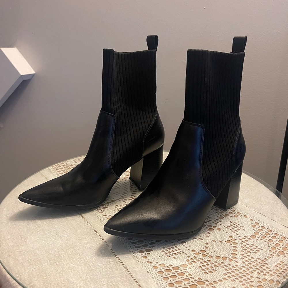 Blondo black heeled boots